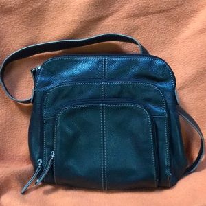 Tignanello black crossbody pocketbook